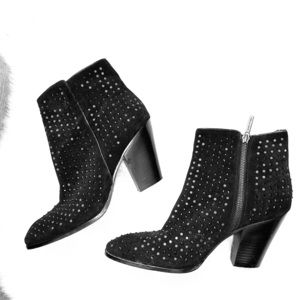 Donald Pliner Bootie sz. 11